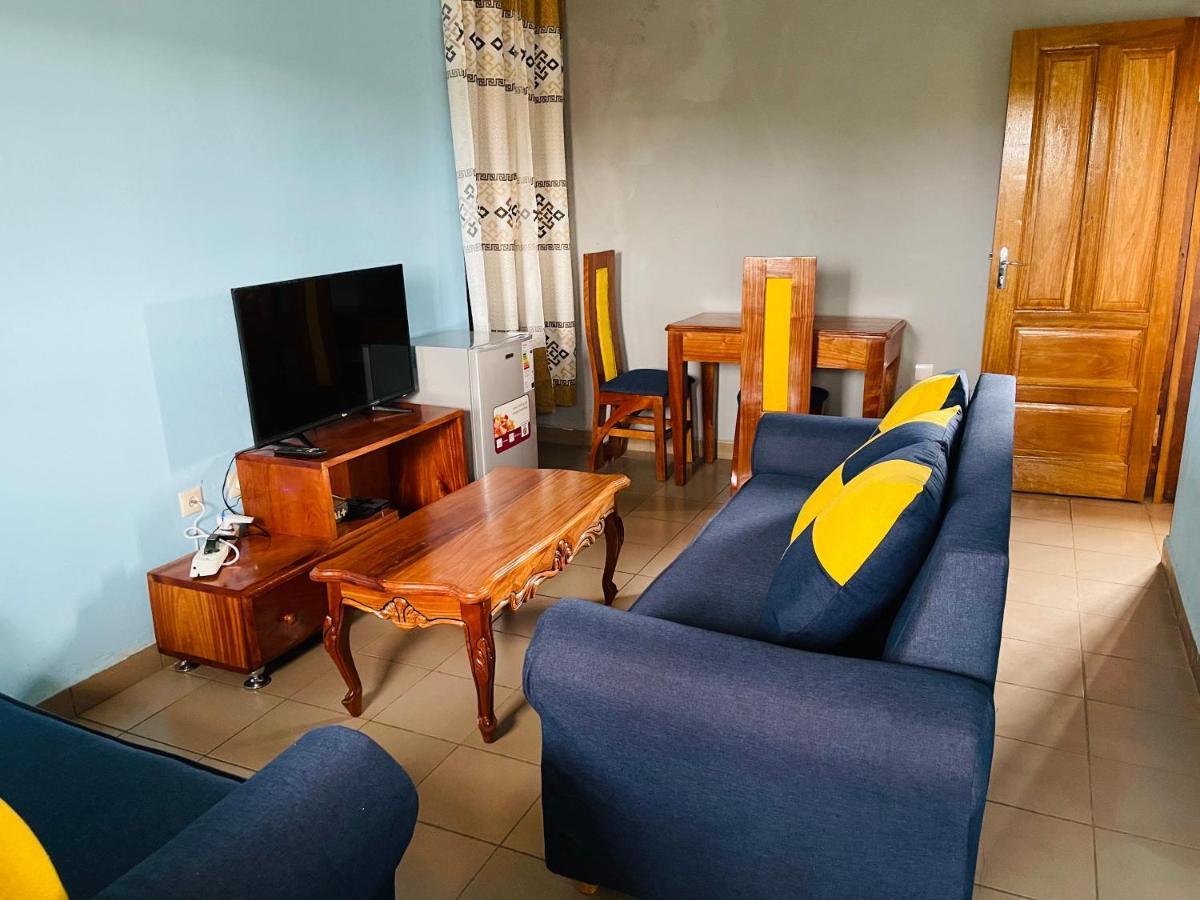 Complexe Bel Air Aparthotel Bafoussam Exterior photo